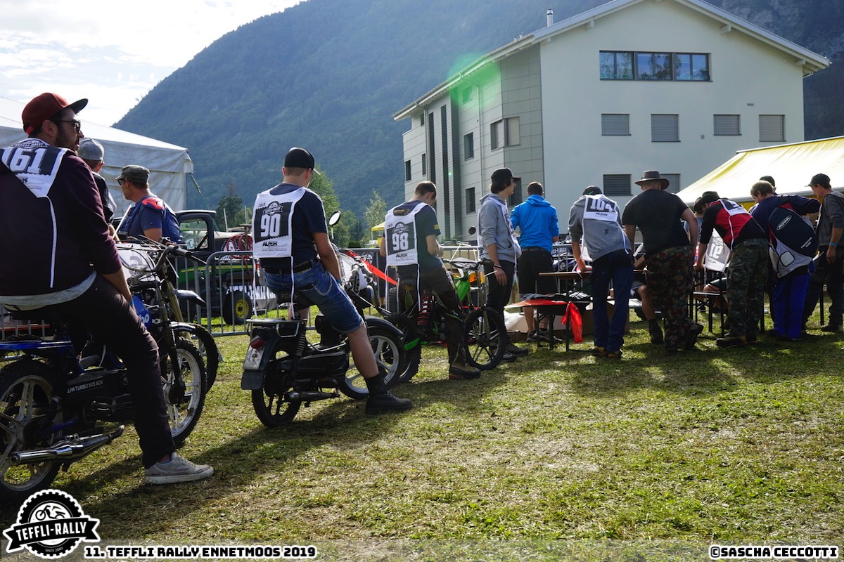 Teffli-Rally-19-Fahrerlager 05