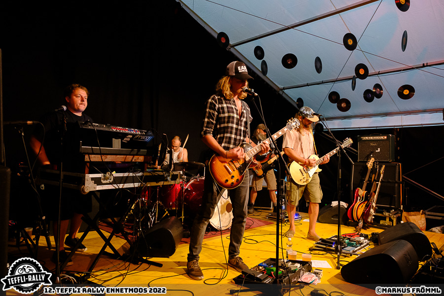 Teffli-Rally-22-Slaves 03