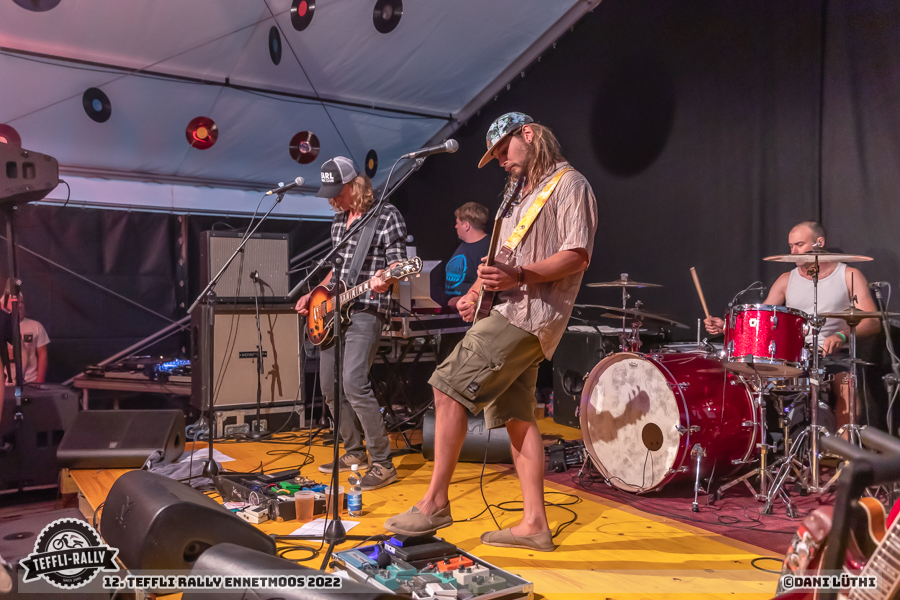 Teffli-Rally-22-Slaves for theQueens DL 09