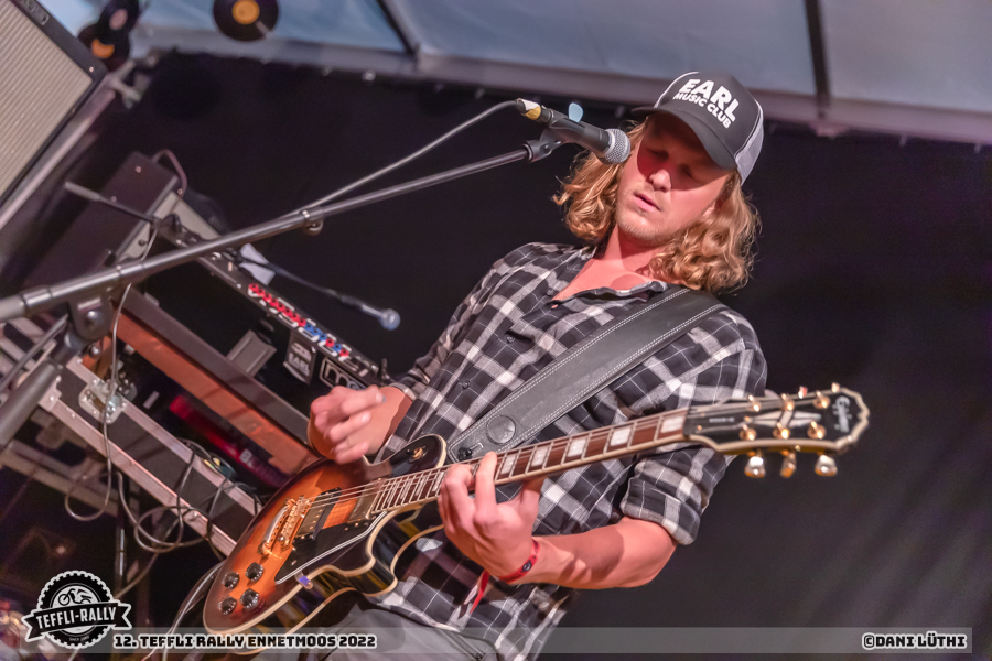 Teffli-Rally-22-Slaves for theQueens DL 18